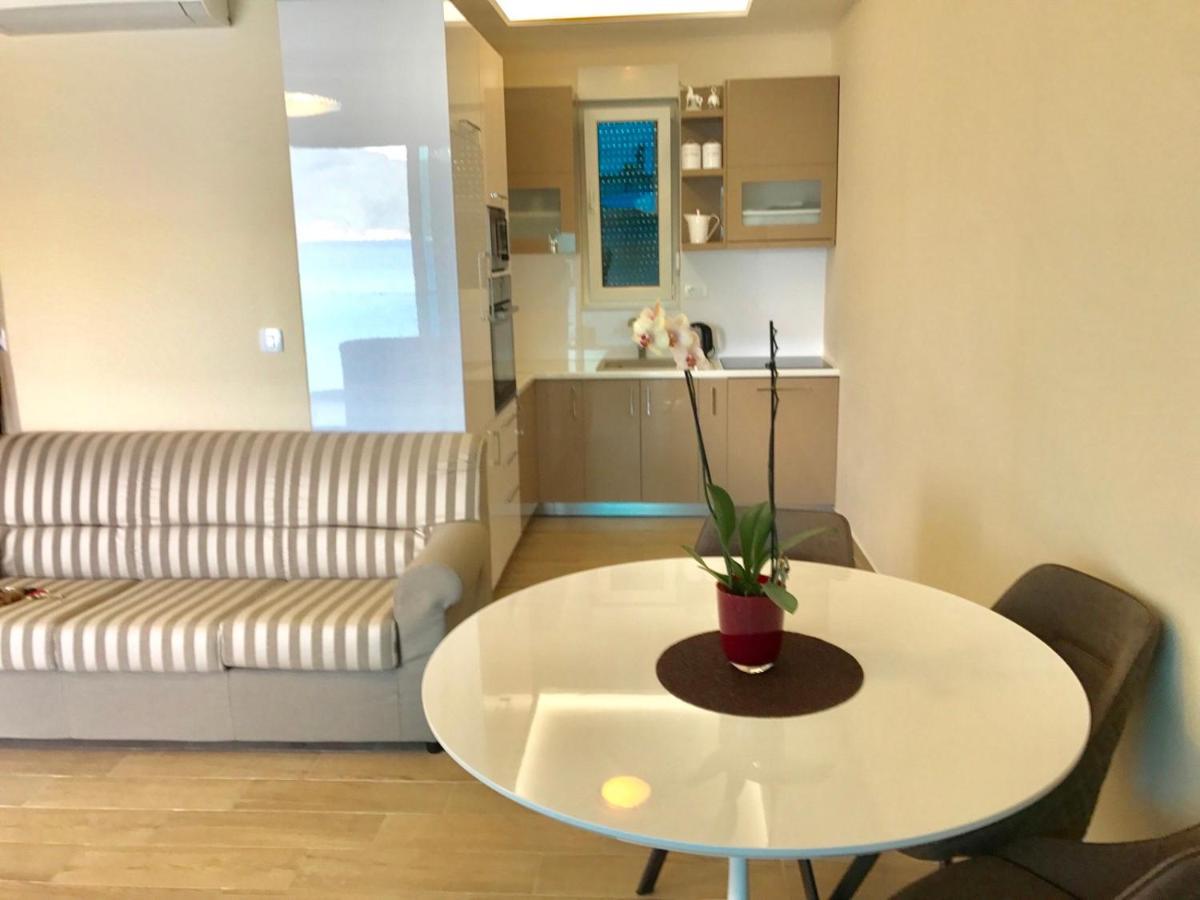 Lux Apartments Krasići מראה חיצוני תמונה