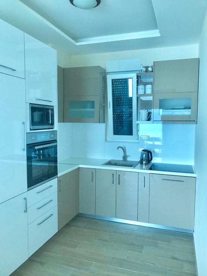 Lux Apartments Krasići מראה חיצוני תמונה